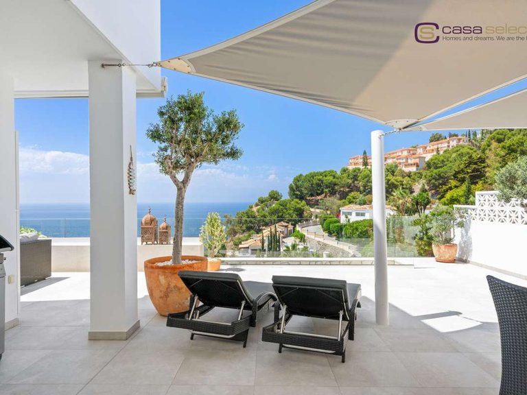 Villa for Sale in Los Pinos, Granada 4