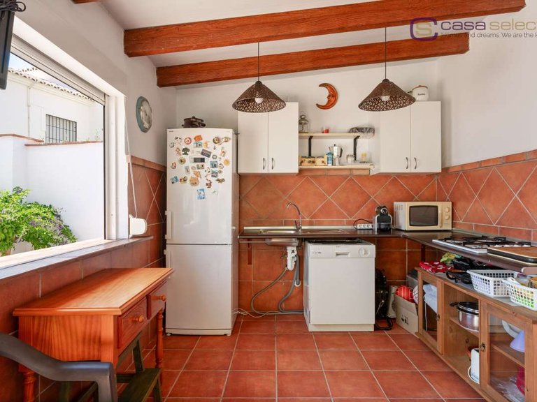 Villa for Sale in Burriana, Malaga 24