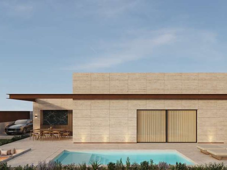 Villa for Sale in El Campello, Alicante 1