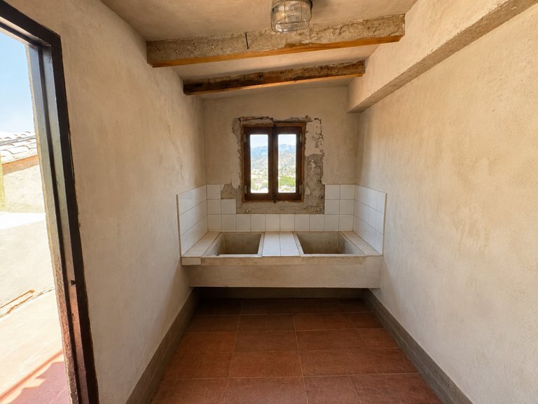Town House for Sale in Jijona, Alicante 18
