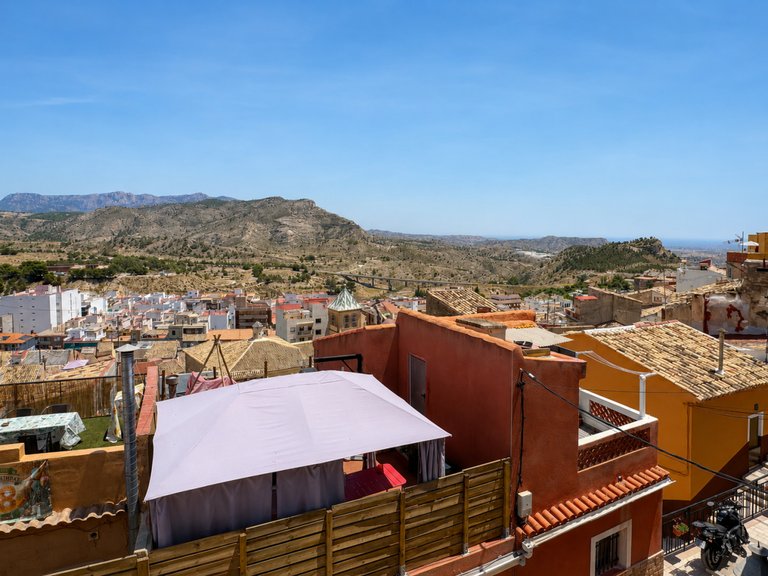 Town House for Sale in Jijona, Alicante 20