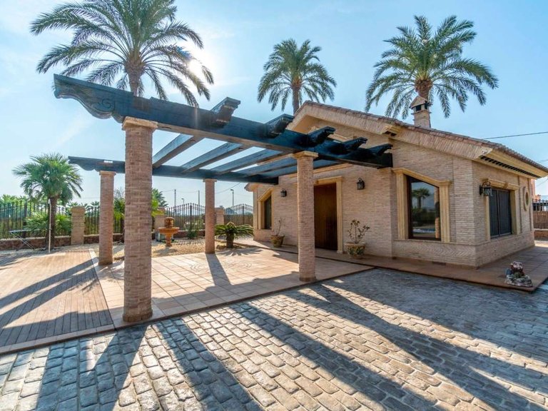 Villa for Sale in Inland Molins, Alicante 48