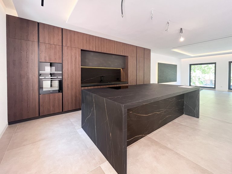 Apartment for Sale in Palma, Balearic Islands 2