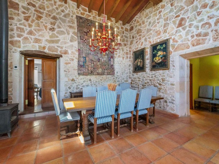 Country House for Sale in Felanitx, Balearic Islands 11