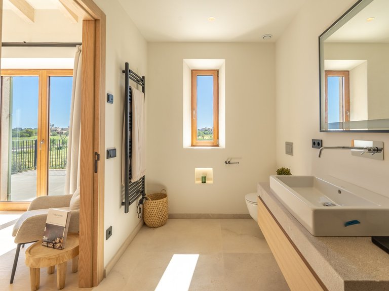 Country House for Sale in Es Llombards, Balearic Islands 28