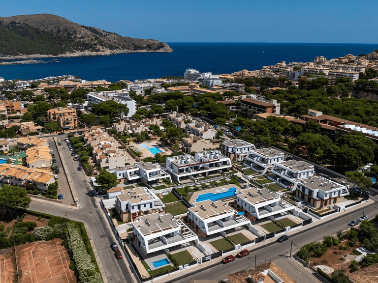 Villa for Sale in Cala Rajada, Balearic Islands 16