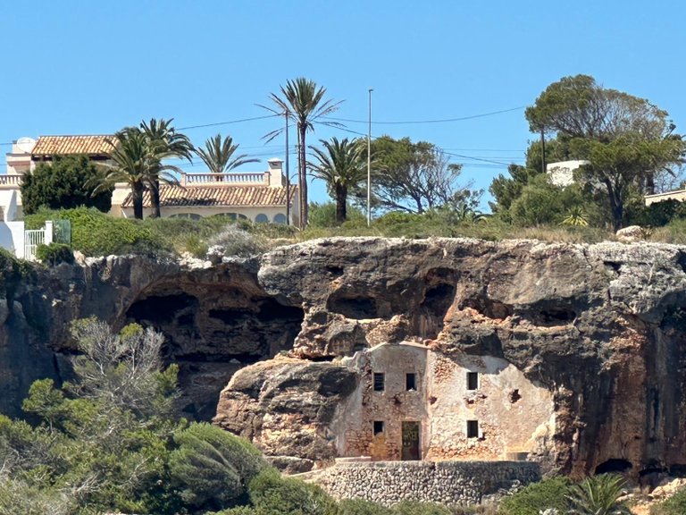 Villa for Sale in Manacor, Balearic Islands 4