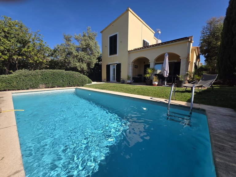 Villa for Sale in Sa Ràpita, Balearic Islands 1