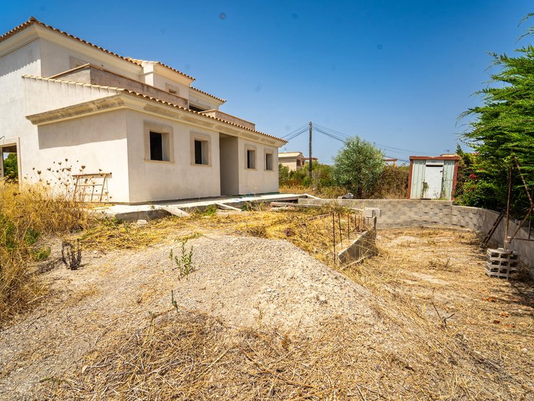 Villa for Sale in Cala Murada, Balearic Islands 6