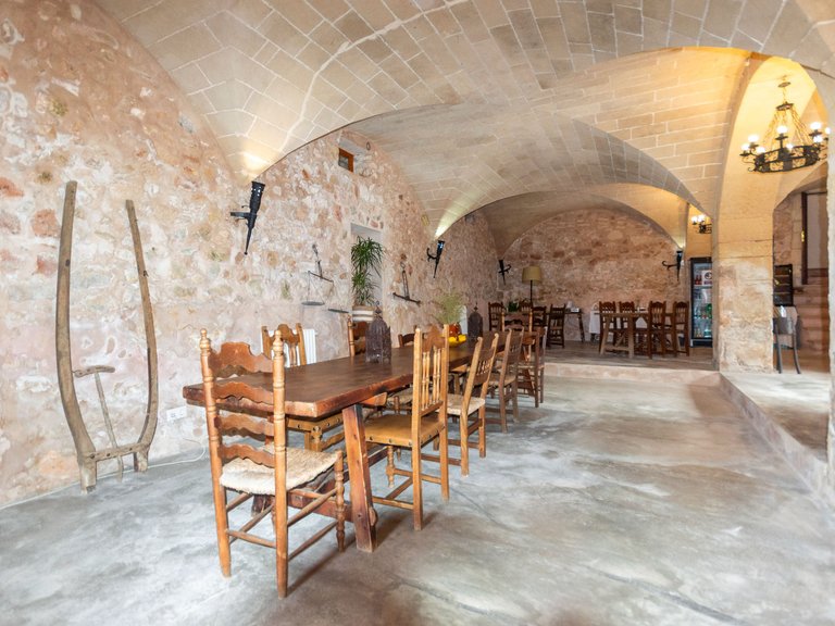 Country House for Sale in Felanitx, Balearic Islands 45