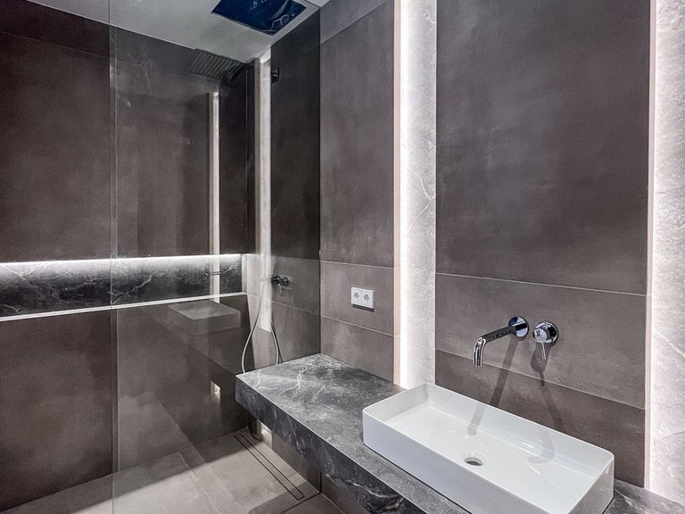 Apartment for Sale in Palma, Balearic Islands 16
