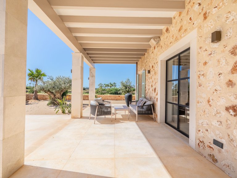 Country House for Sale in Es Llombards, Balearic Islands 34