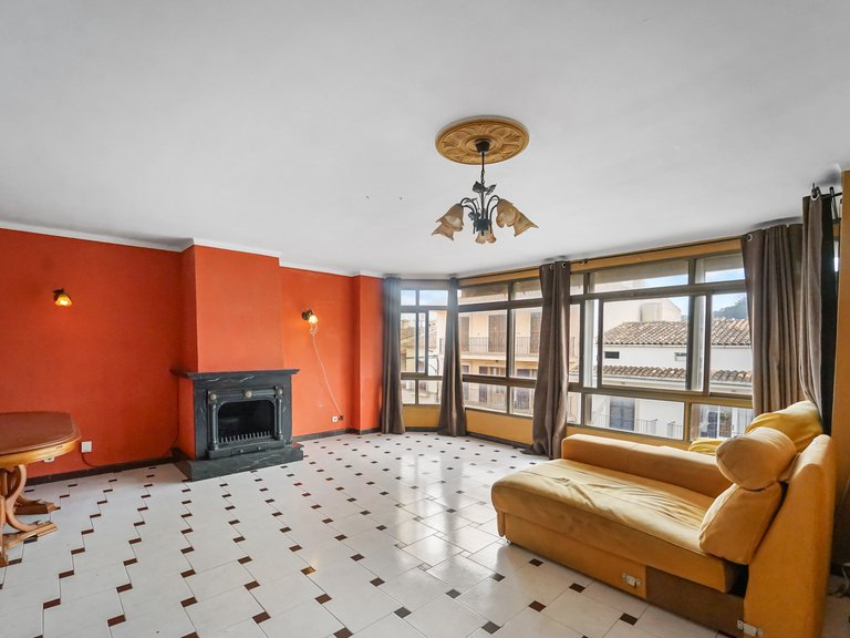 Apartment for Sale in Felanitx, Balearic Islands 1