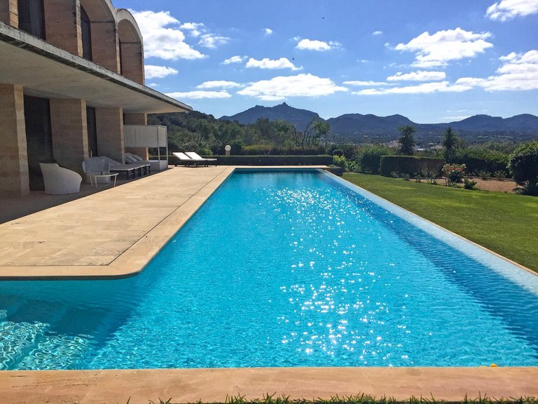 Country House for Sale in Felanitx, Balearic Islands 2