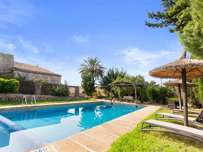 Country House for Sale in Felanitx, Balearic Islands 21