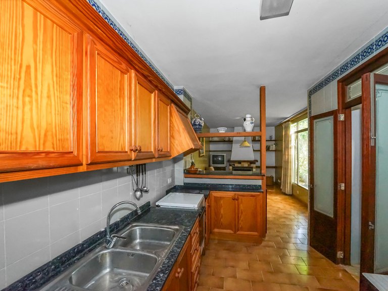 Town House for Sale in Cas Concos, Balearic Islands 7