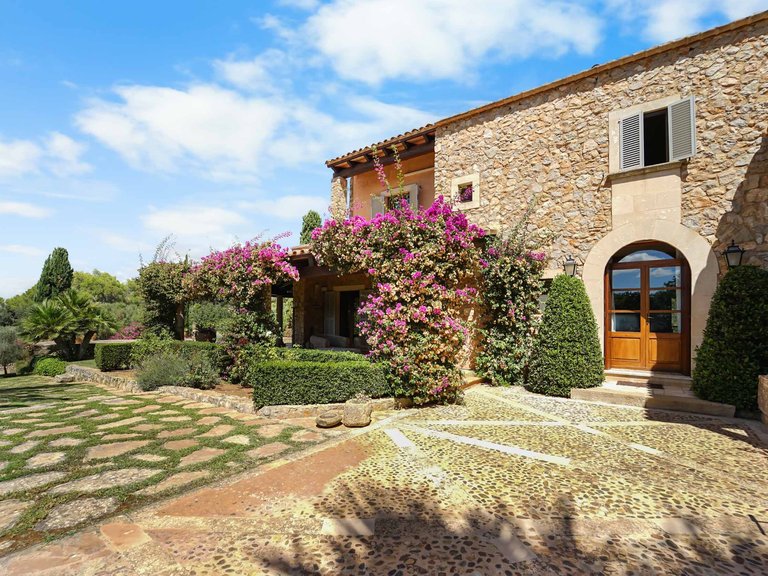 Country House for Sale in Felanitx, Balearic Islands 36