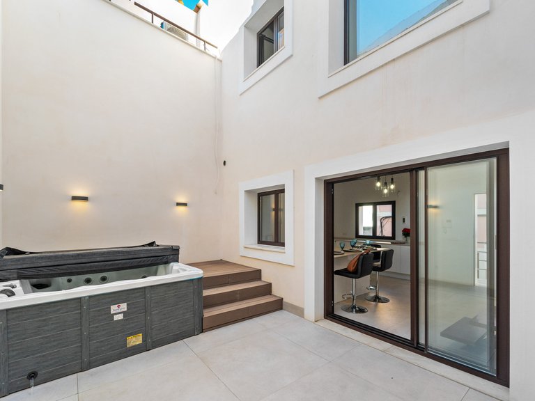 Town House for Sale in Felanitx, Balearic Islands 1