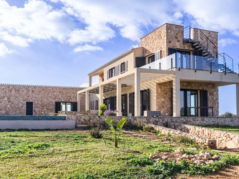 Country House for Sale in Ses Salines, Balearic Islands 6
