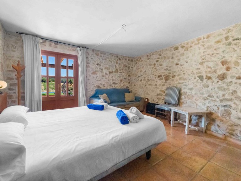 Country House for Sale in Felanitx, Balearic Islands 15