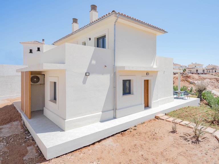 Villa for Sale in Cala Anguila - Cala Mendia, Balearic Islands 10
