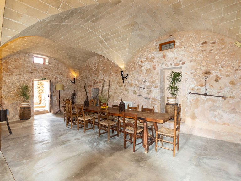 Country House for Sale in Felanitx, Balearic Islands 43