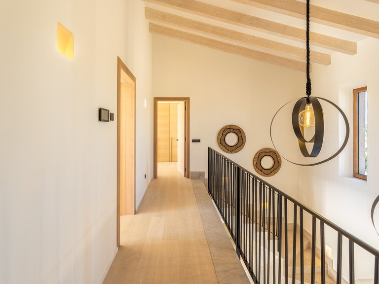 Country House for Sale in Es Llombards, Balearic Islands 18