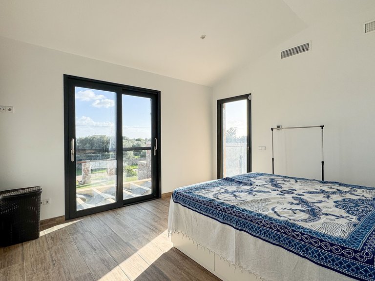 Country House for Sale in Ses Salines, Balearic Islands 26