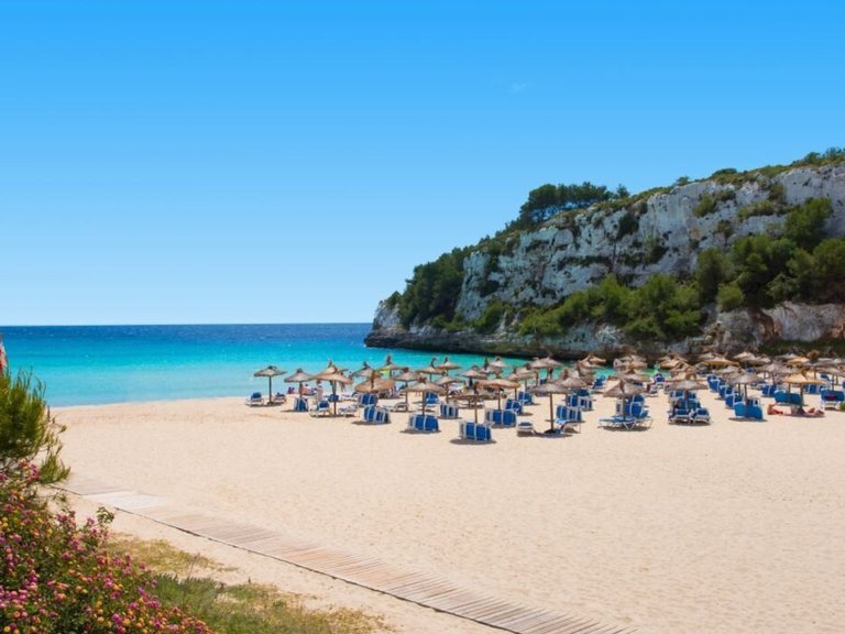 Villa for Sale in S'estany Den Mas, Balearic Islands 14