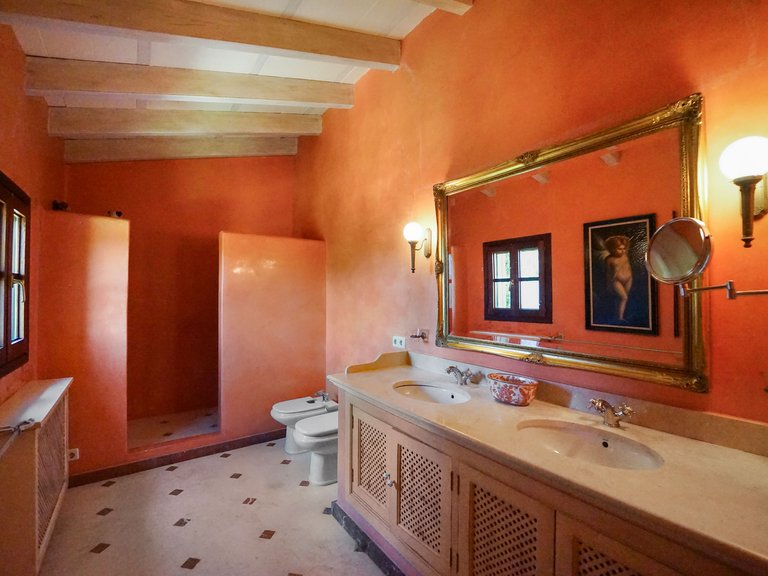 Country House for Sale in Felanitx, Balearic Islands 18