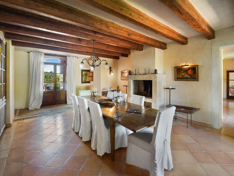 Country House for Sale in Felanitx, Balearic Islands 4