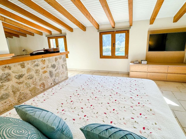 Country House for Sale in Calvià, Balearic Islands 4