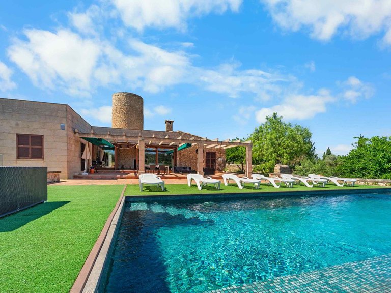 Country House for Sale in Felanitx, Balearic Islands 22