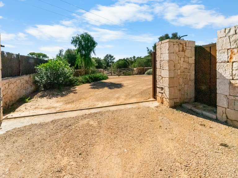 Country House for Sale in Felanitx, Balearic Islands 2