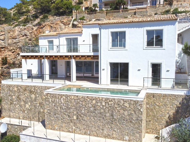 Villa for Sale in Port Andratx, Balearic Islands 2