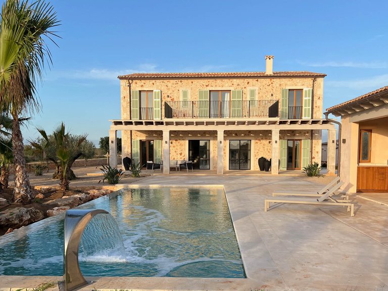 Country House for Sale in Es Llombards, Balearic Islands 47