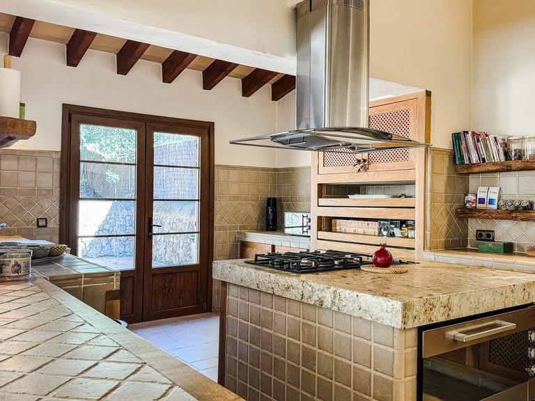 Country House for Sale in Calvià, Balearic Islands 16