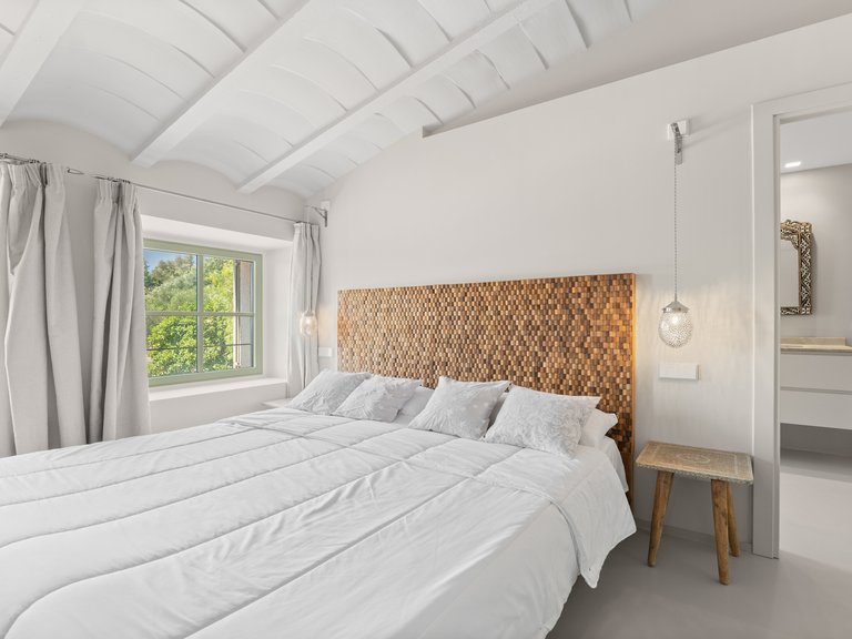 Country House for Sale in Manacor, Balearic Islands 13