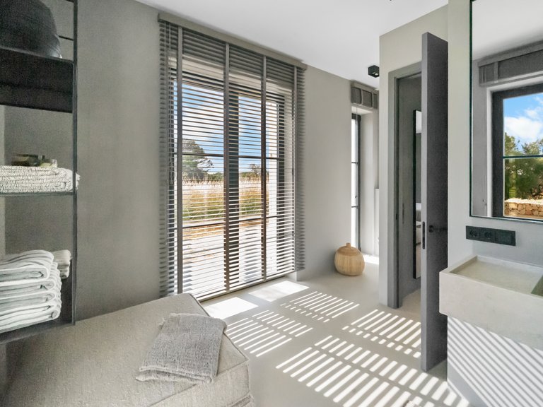 Country House for Sale in Felanitx, Balearic Islands 12