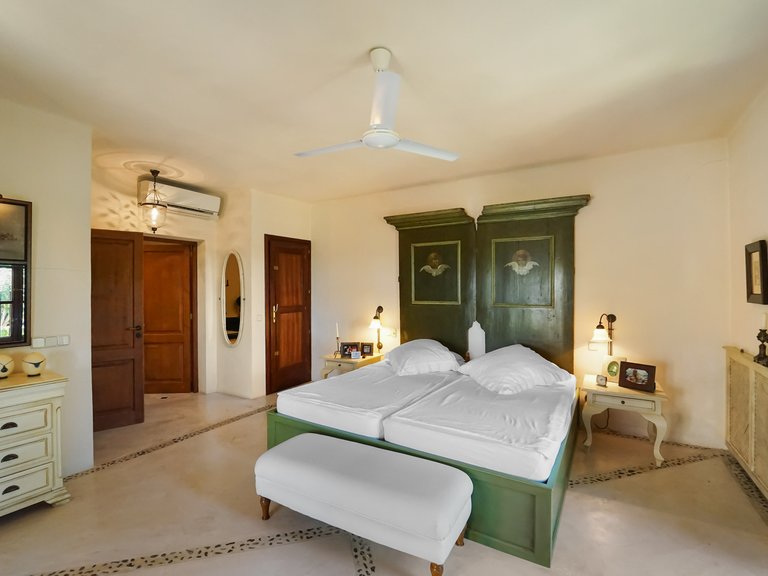 Country House for Sale in Felanitx, Balearic Islands 10
