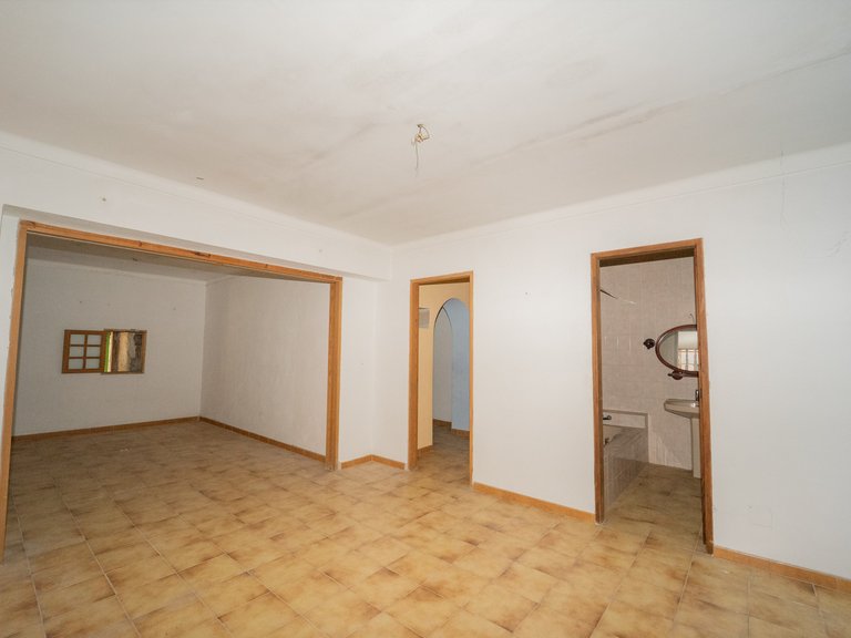 Town House for Sale in Felanitx, Balearic Islands 2