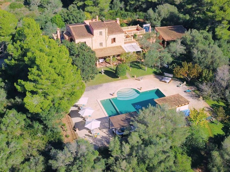 Country House for Sale in Felanitx, Balearic Islands 2