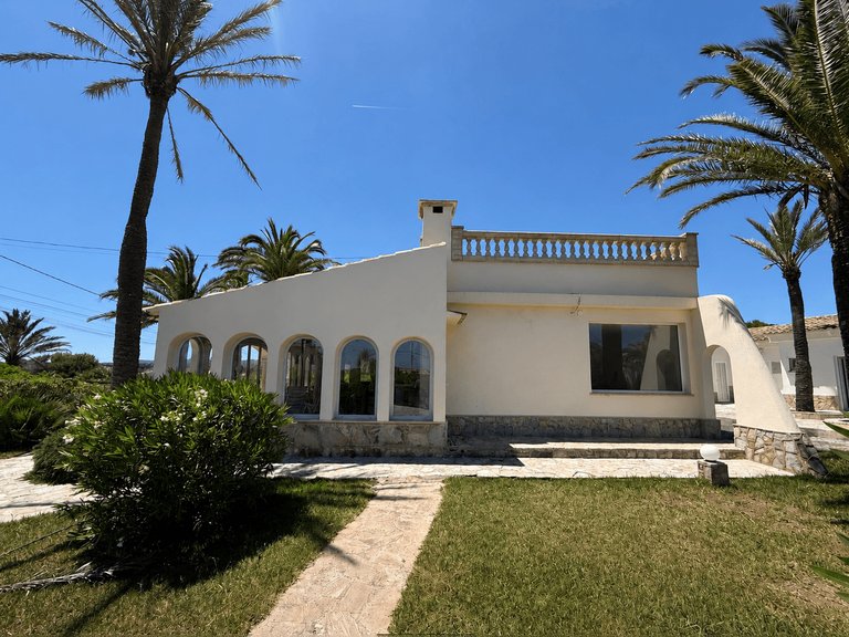 Villa for Sale in Manacor, Balearic Islands 3