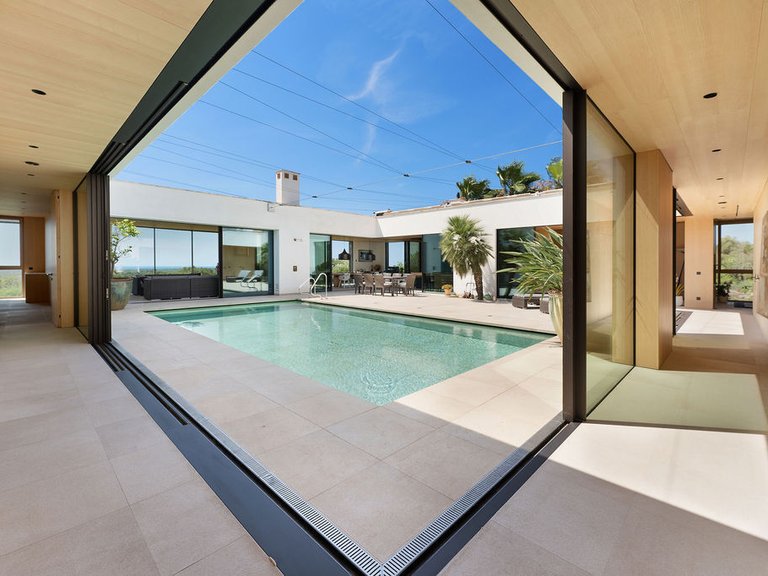 Country House for Sale in Santanyí, Balearic Islands 3