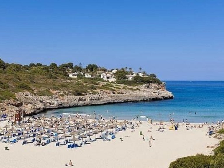 Villa for Sale in S'estany Den Mas, Balearic Islands 13