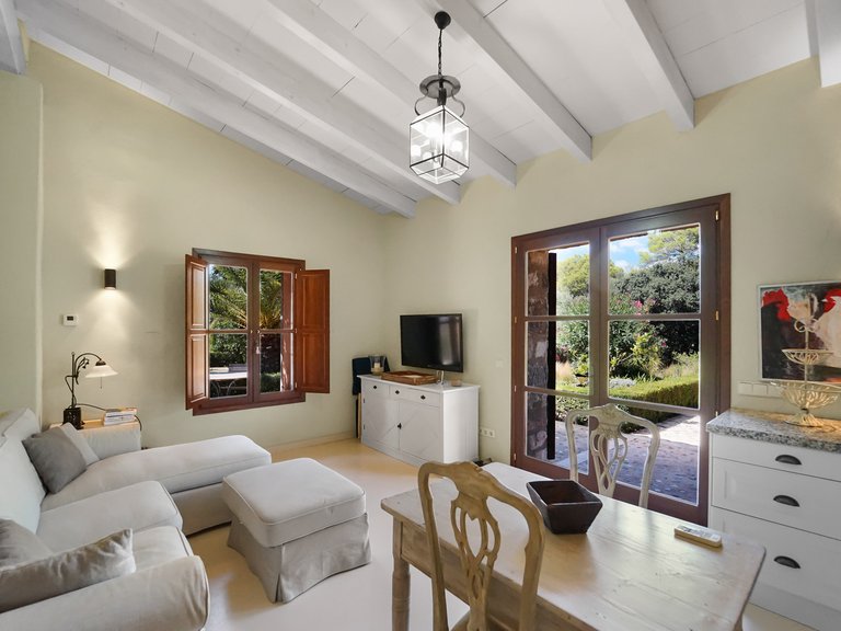 Country House for Sale in Felanitx, Balearic Islands 22