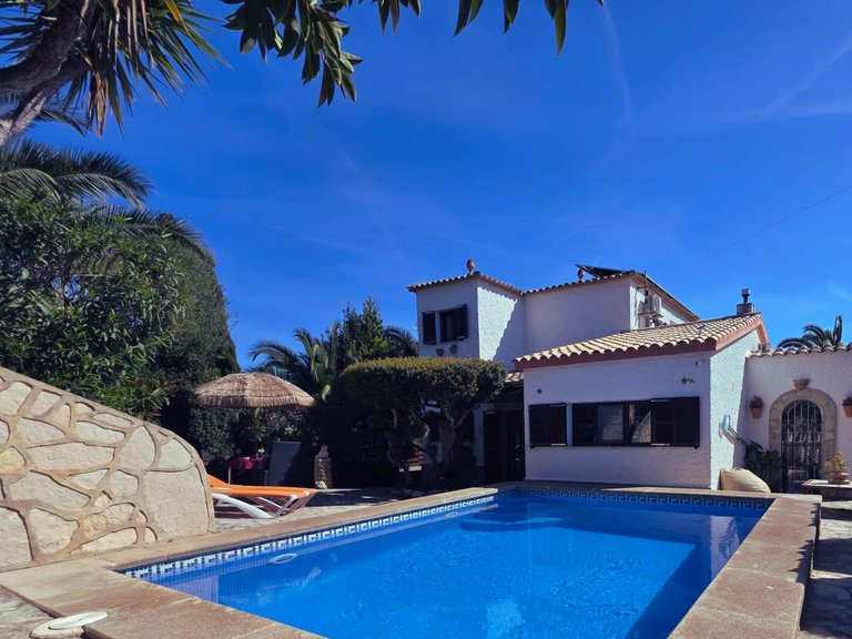 Villa for Sale in S'estany Den Mas, Balearic Islands 2