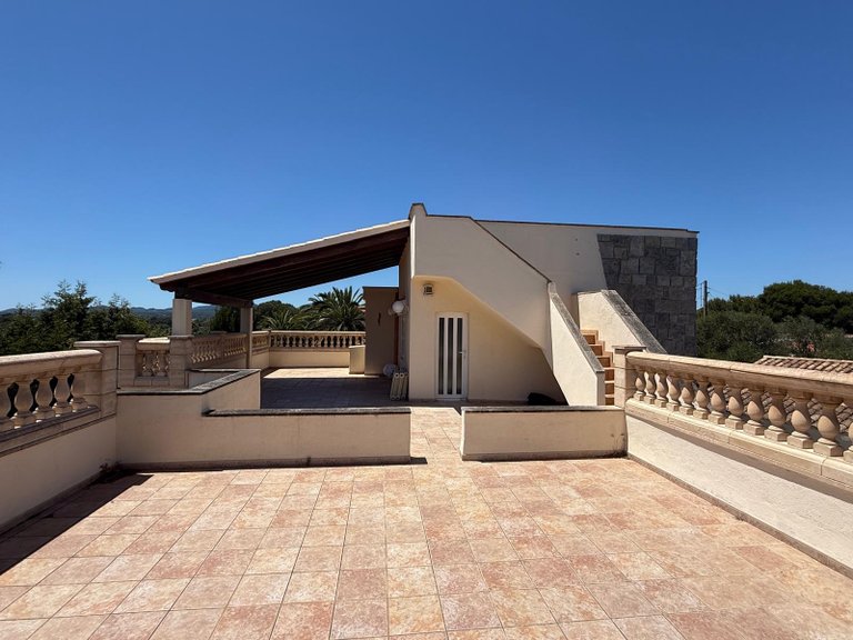 Villa for Sale in Manacor, Balearic Islands 33