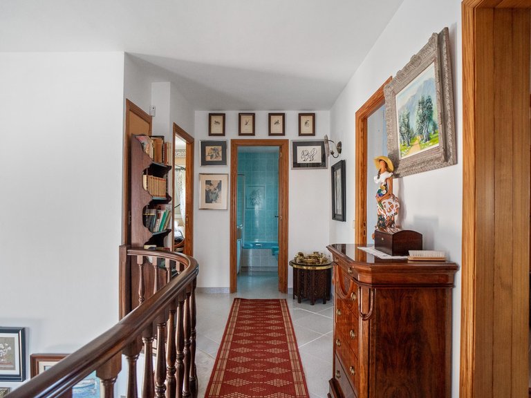 Villa for Sale in Costa D'en Blanes, Balearic Islands 10