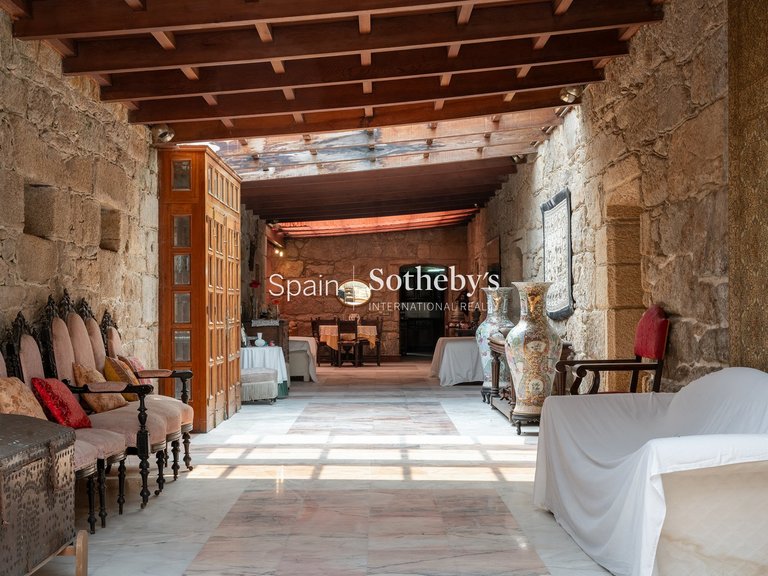 Villa for Sale in Cee, A Coruña 5